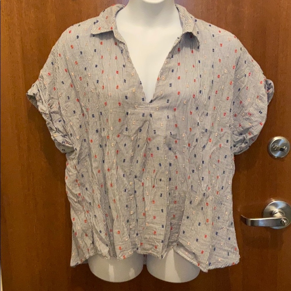 Cute blouse